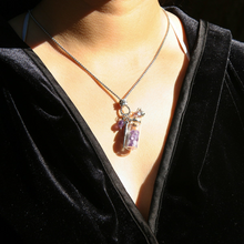 Load image into Gallery viewer, Amethyst Diffusing Necklace | Energy &amp; Healing | Diffusing on the go
